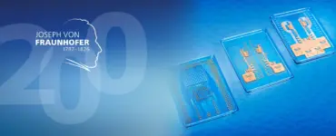 Split cover image: On the left, a silhouette of Joseph von Fraunhofer. On the right, modern glass interposers with integrated conductor structures against a blue background.